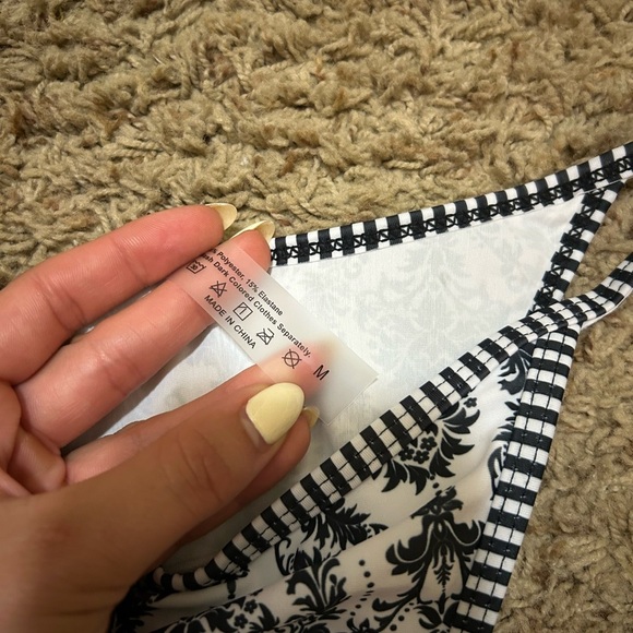 Chic Black and White Bikini Bottom - Picture 2 of 3